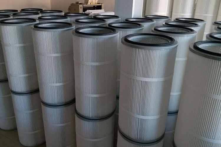 面对各种不同的喷砂机开云(中国)官方在线登录生产厂家，我们还是要做好综合的选择和判断的，只有这样才会有机会选择到更好地